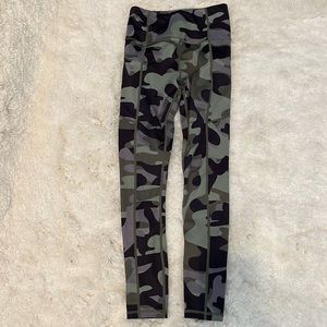 Zyia active camp leggings